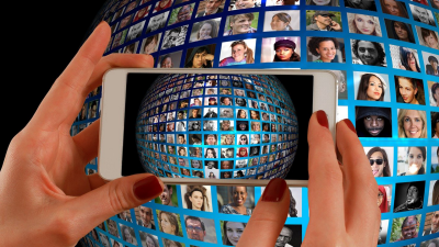 04-03-VirtualMeetUps-Volunteering-smartphone-1445489_1920